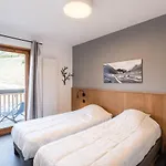 Appart hôtel Vacancéole - Les Ecrins D'auris
