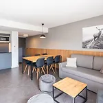 Aparthotel Vacancéole - Les Ecrins D'auris 3*