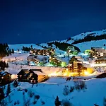 Ξενοδοχείο με διαμερίσματα Vacanceole - Les Ecrins D'auris 3*
