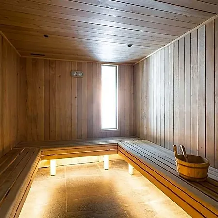 Aparthotel Vacancéole - Les Ecrins D'auris 3*